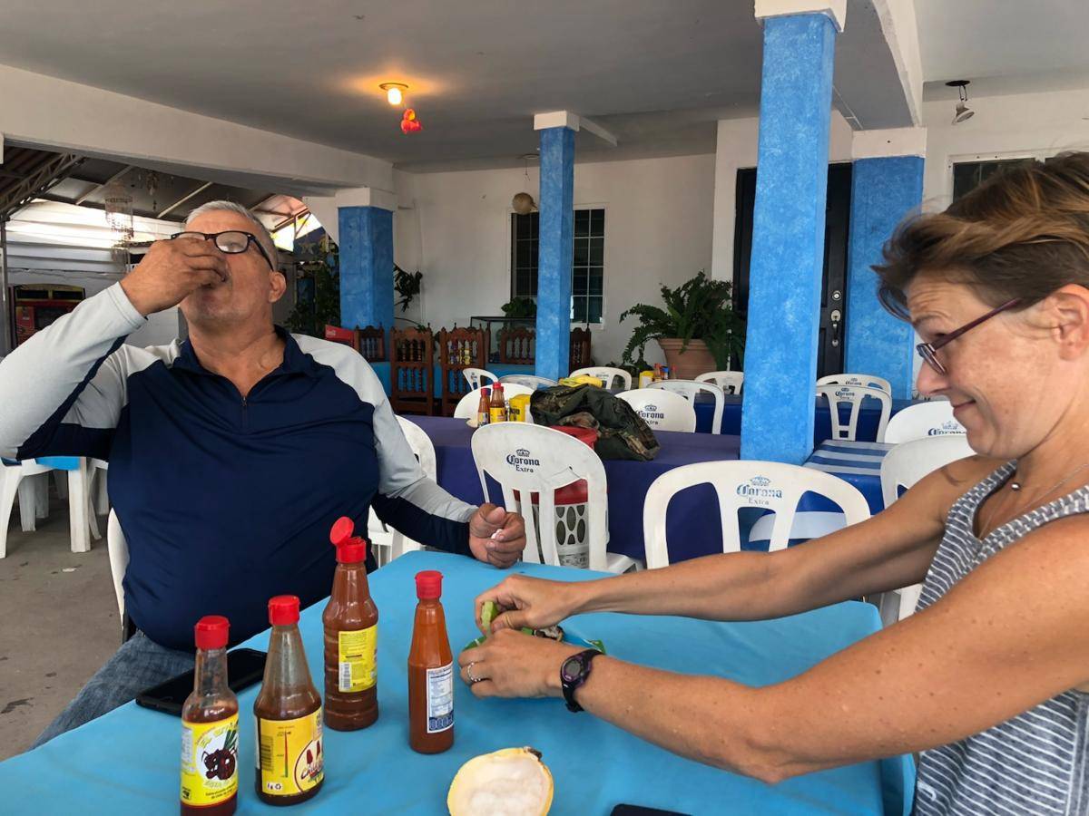 Carlos (aka Mi Charlie) showing me how it's done