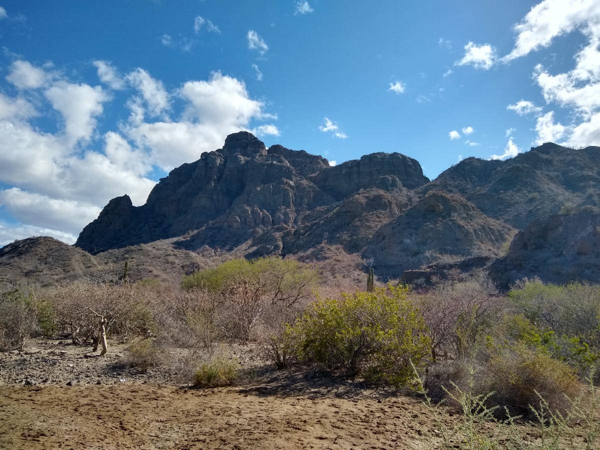 Candeleros Chico Hike